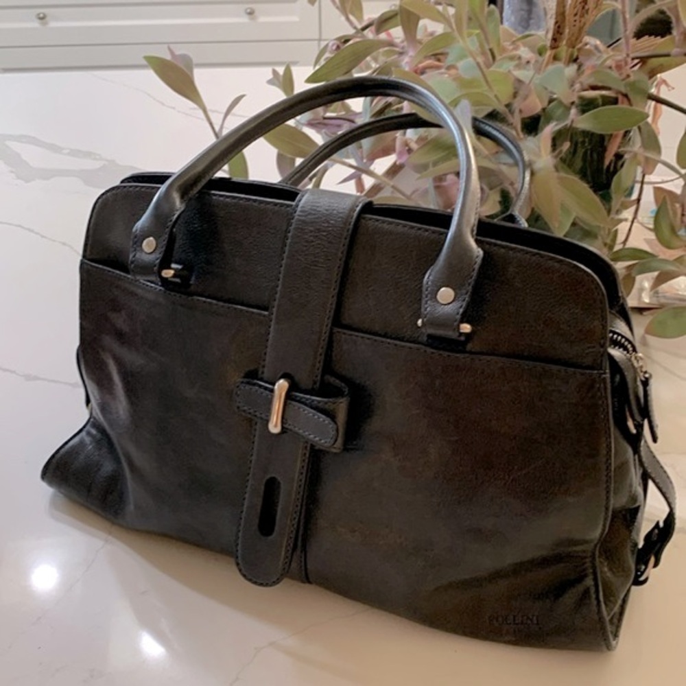 Elegant Pollini leather handbag in gunmetal grey. EUC. Silver hardware. Italian.